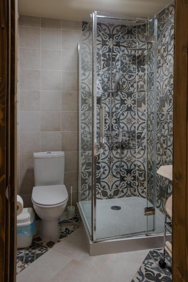 Знакова Хата Apartment Grebenov Luaran gambar